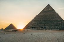 Cairo Highlights Tour Pyramids Museum and Optional Nile Cruise