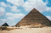 VIP Cairo and Giza Pyramids Tour with Guide and Local Culture 