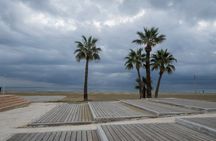 Larnaca Airport Pickup with 1-Hour Coastal Sightseeing Ride