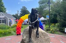 Group Guided Walking Food Tour of Hyannis and Local Insights