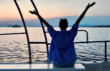 Glyfada Athens Fishing and Snorkeling Boat Tour with Lunch