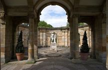 Hever Castle Private Tour from London by Luxury Sedan