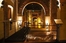 Flash Tour El Zanjon de Granados and Casa Minima Guided Tour