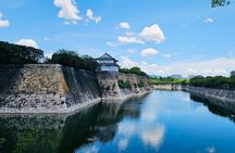 Osaka Castle Walking Tour and Castle Tower Admission