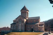 Full-Day Kakheti Tour Wine, Food and Sighnaghi City of Love