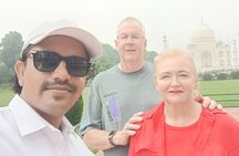 From Delhi: Sunrise Taj Mahal Tour From Delhi All Inclusive