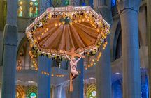 Barcelona: Sagrada Familia Skip-the-Line Guided Tour & Tickets