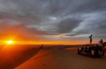Huacachina: Traditional buggy Tour with Beautiful Sunset Picnic