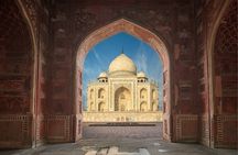 Day Trip to Taj Mahal & Agra Fort from Delhi by Car 