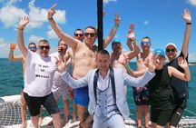 Unforgettable Catamaran Journey: Cancun to Isla Mujeres!