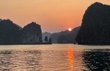 Lan Ha Bay Sunset and Bioluminescent Kayaking Tour