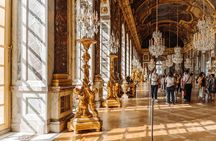 Small Group Paris to Versailles Guided Day Trip & Garden Access