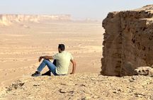 Short 3-Hour Second Edge of the World Tour: Darb Al-Manjour Trail