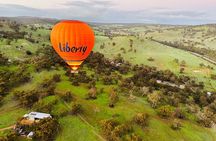 Yarra Valley Balloon Flight + Breakfast & Melbourne Pickup 