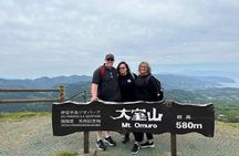 Izu Day Trip: Omuroyama & Coast 9-Guest Small Group