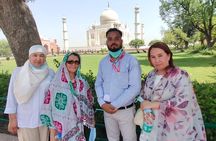 Sunrise Taj Mahal Tour From Delhi by Car