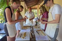 San Gimignano : Pasta Cooking Class with Wine & Panoramic Lunch