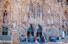 Sagrada Familia Private Tour with Expert Local Guide