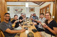 Downtown Seoul Guided Food & Market Tour with 8+ Local Tastings