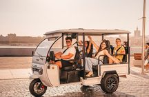Private tour Valencia 1 hour explores the city by Tuk and Flow
