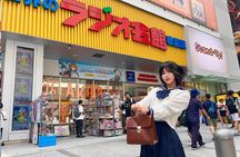 Stroll Akihabara in Japanese School Uniform