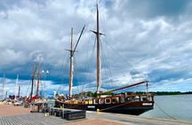 Helsinki and Suomenlinna Day Tour with Ferry Ride