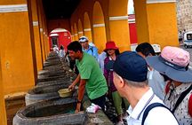 Meeting the guatemala´s culture with a local guide in Antigua.