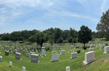 DC: Arlington Cemetery Walking Tour and Changing of the Guard