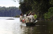 Lake Sandoval Wildlife Adventure in Tambopata National Reserve