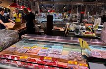 Market Tastings and Castle Town Adventure in Kanazawa