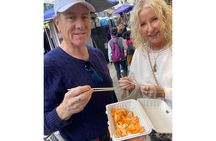 Tailor Made Art and Food Private Tour in Hong Kong