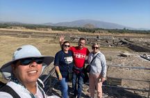 Tour in Teotihuacan at your leisure
