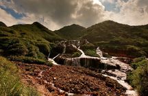 Half Day Private Tour to Yehliu Geopark & Jiufen by Night