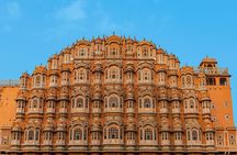 Private Udaipur to Jaipur One-Way Transfer with Pushkar Visit