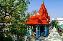Private Udaipur to Jaipur One-Way Transfer with Pushkar Visit