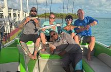 4 Hour Exploration in Turks and Caicos Private Boat Charter