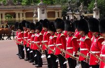 Changing of the Guard Guided Tour at Buckingham Palace