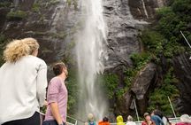 Milford Sound Coach & Extended Cruise from Queenstown