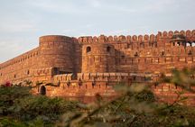 Day Trip to The Taj Mahal and Agra from Delhi by Super-fast Train