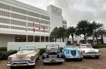 City tour by antique vehicle, luxury experience in Cartagena