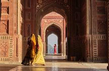 Full-Day Agra City Tour visit The Taj Mahal at Sunrise and Agra Fort