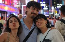 Shibuya Night Tour with Local – Authentic Izakaya & Pro Photos