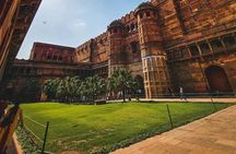 2-Day Tour to Taj Mahal, Agra from Hyderabad with Both side Commercial Flight