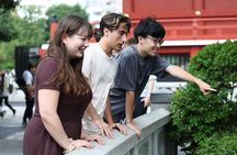 Tokyo: Sensoji Temple & Street Food: Private Tour with guide