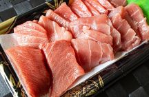 Tsukiji Private Food Walking Tour for Family