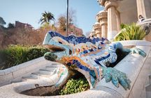 Barcelona: Sagrada Familia & Park Guell Guided Tour + Transfer
