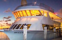 Ultimate Party in Miami : Boat Party, Party Bus & Nightclub
