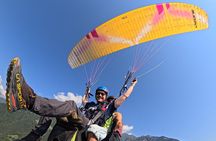 Tandem Paragliding Flight in Dorf Tirol, Merano