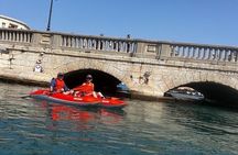 Syracuse: Kayak excursion between caves and Ortigia