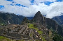 Sacred Valley Mountain Bike Tour and Machu Picchu 2 Day Adventure